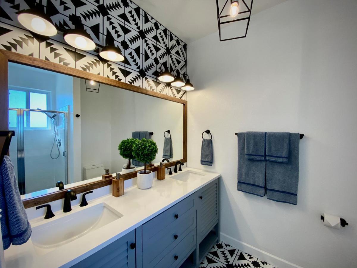 Glamour Mountain Getaway By Casa Oso With Views And Spa Oakhurst Exterior photo